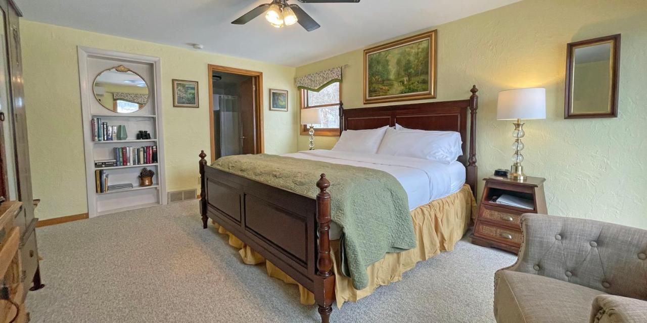 Hawk Valley Retreat & Cottages Galena Esterno foto