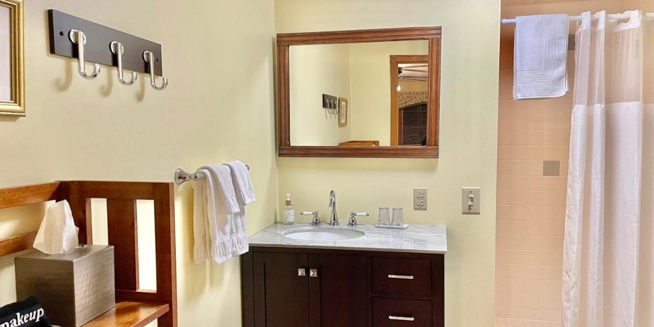 Hawk Valley Retreat & Cottages Galena Esterno foto