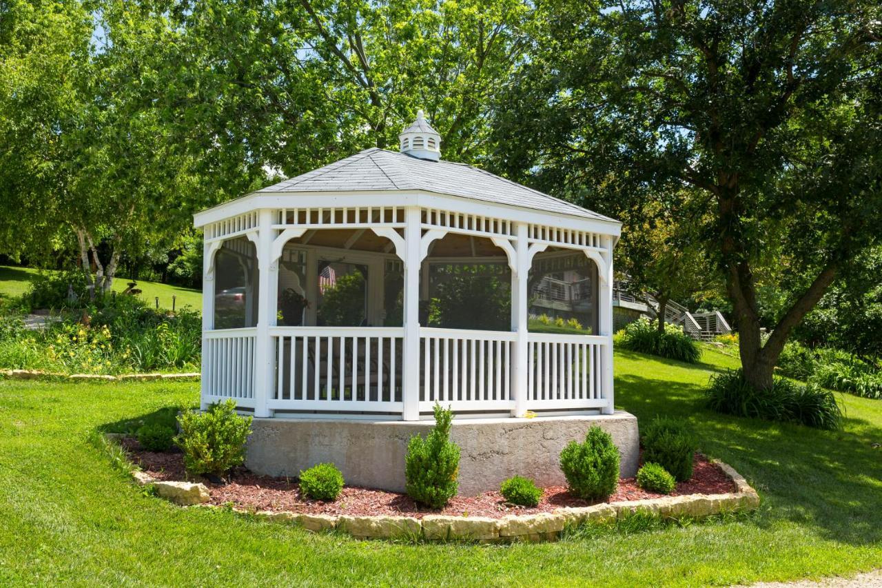 Hawk Valley Retreat & Cottages Galena Esterno foto