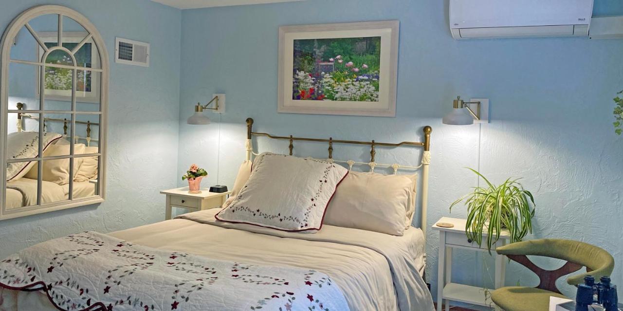 Hawk Valley Retreat & Cottages Galena Esterno foto