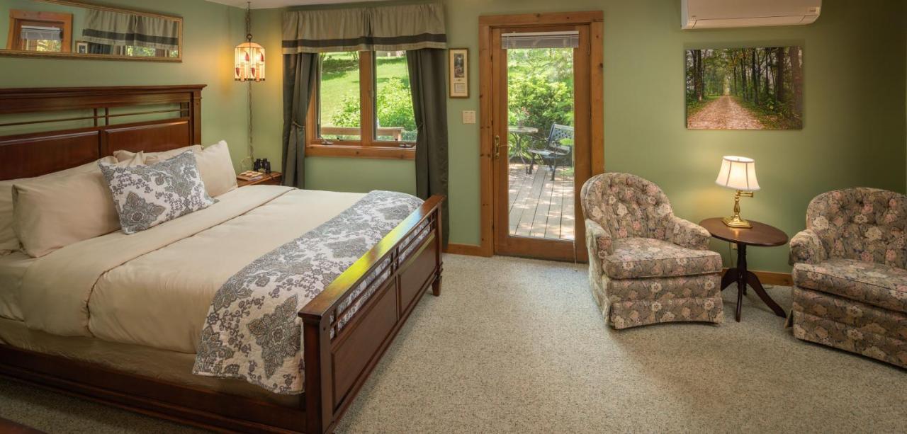 Hawk Valley Retreat & Cottages Galena Esterno foto