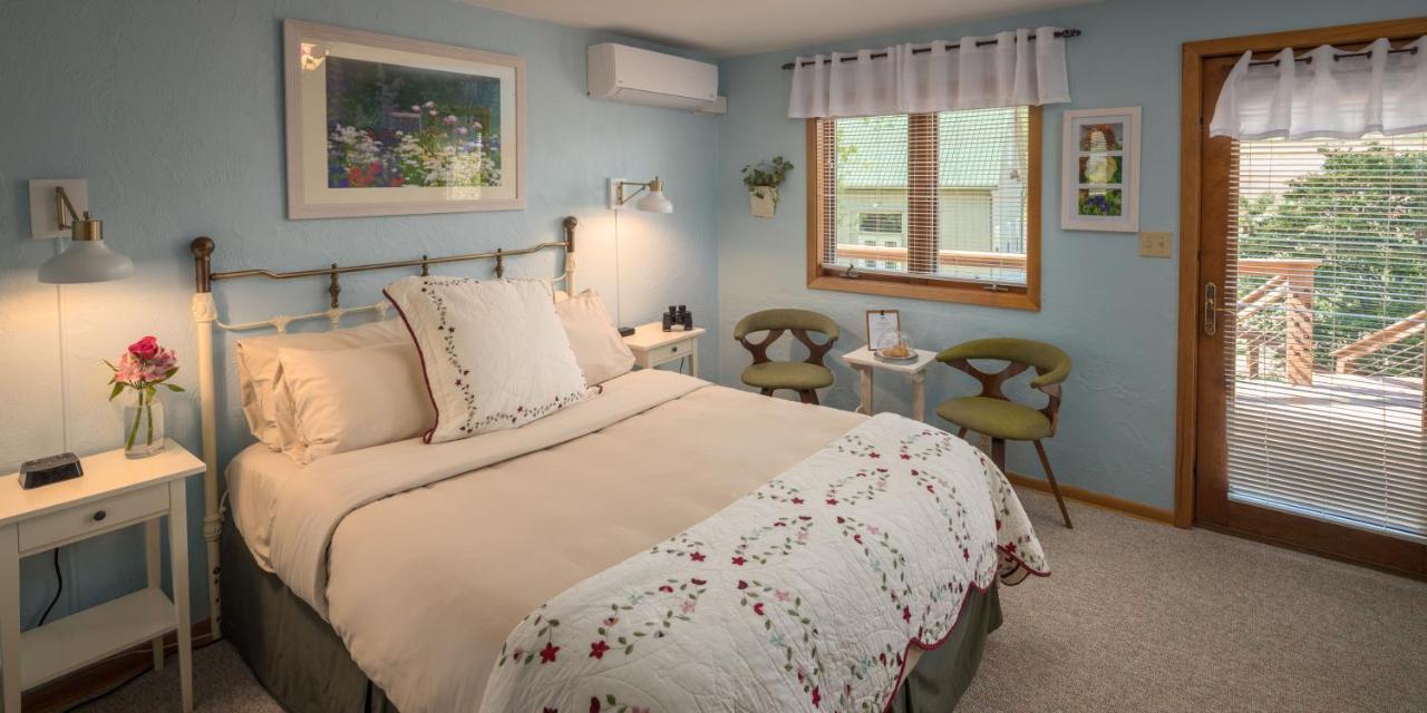 Hawk Valley Retreat & Cottages Galena Esterno foto